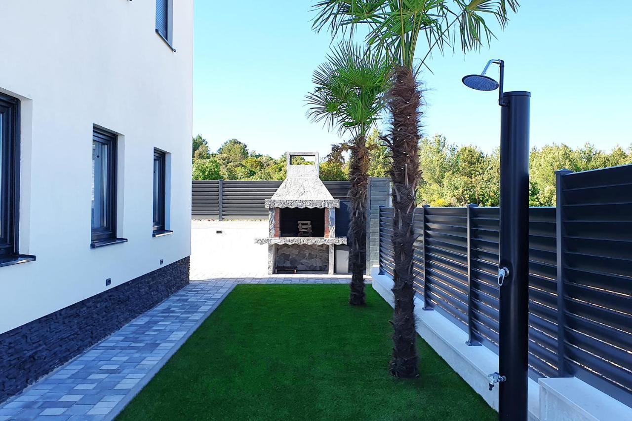 Villa Black Pearl Sibenik Ngoại thất bức ảnh