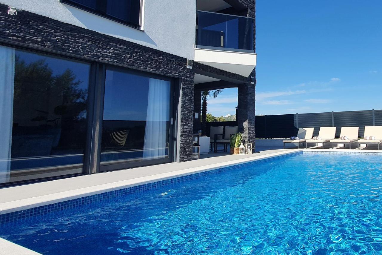 Villa Black Pearl Sibenik Ngoại thất bức ảnh