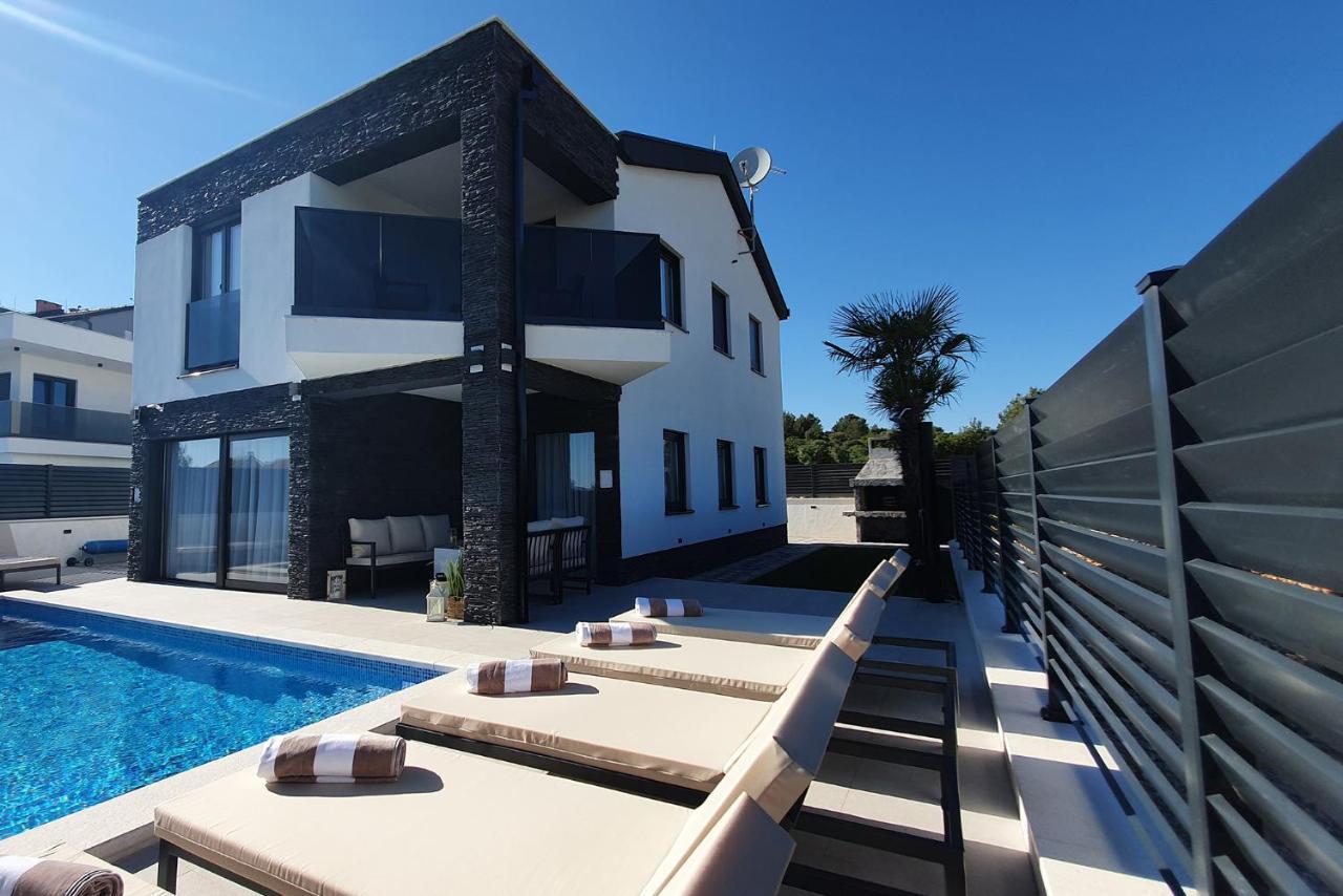 Villa Black Pearl Sibenik Ngoại thất bức ảnh